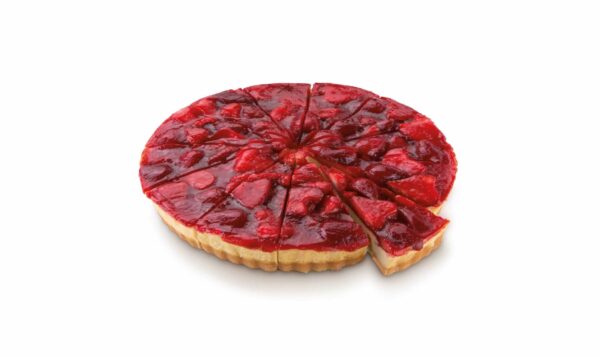 Cheese & Strawberry Cake Precut